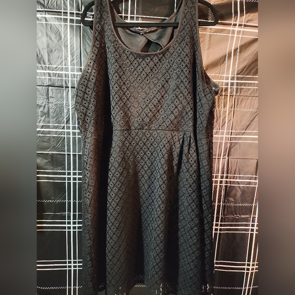 Black lace dress